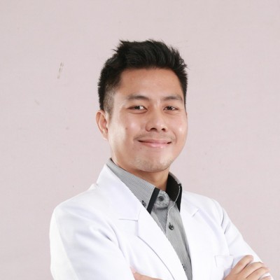 Dr. Ryan Chen