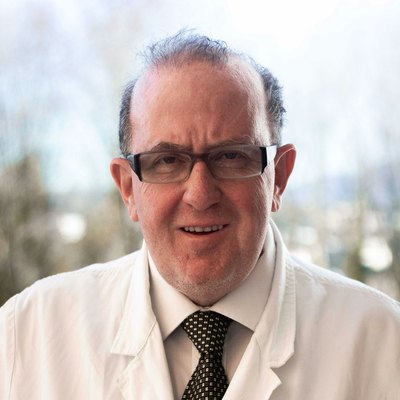 Dr. Thomas Hayes